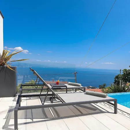 Grotta Tatil Evi Opatija