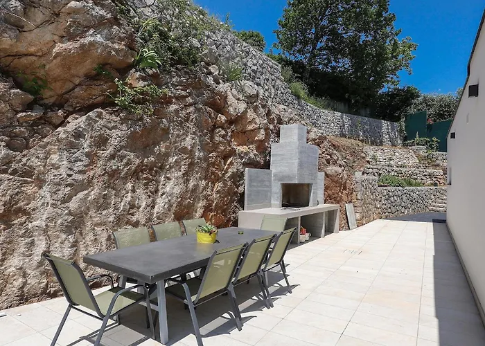 Grotta Feriehus *